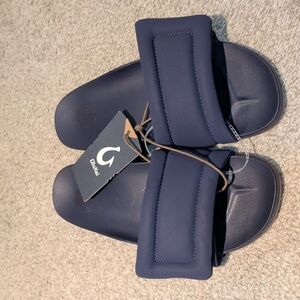 🌊 OluKai 🌊 Navy Sunbeam women's adjustable slides NWT size 8